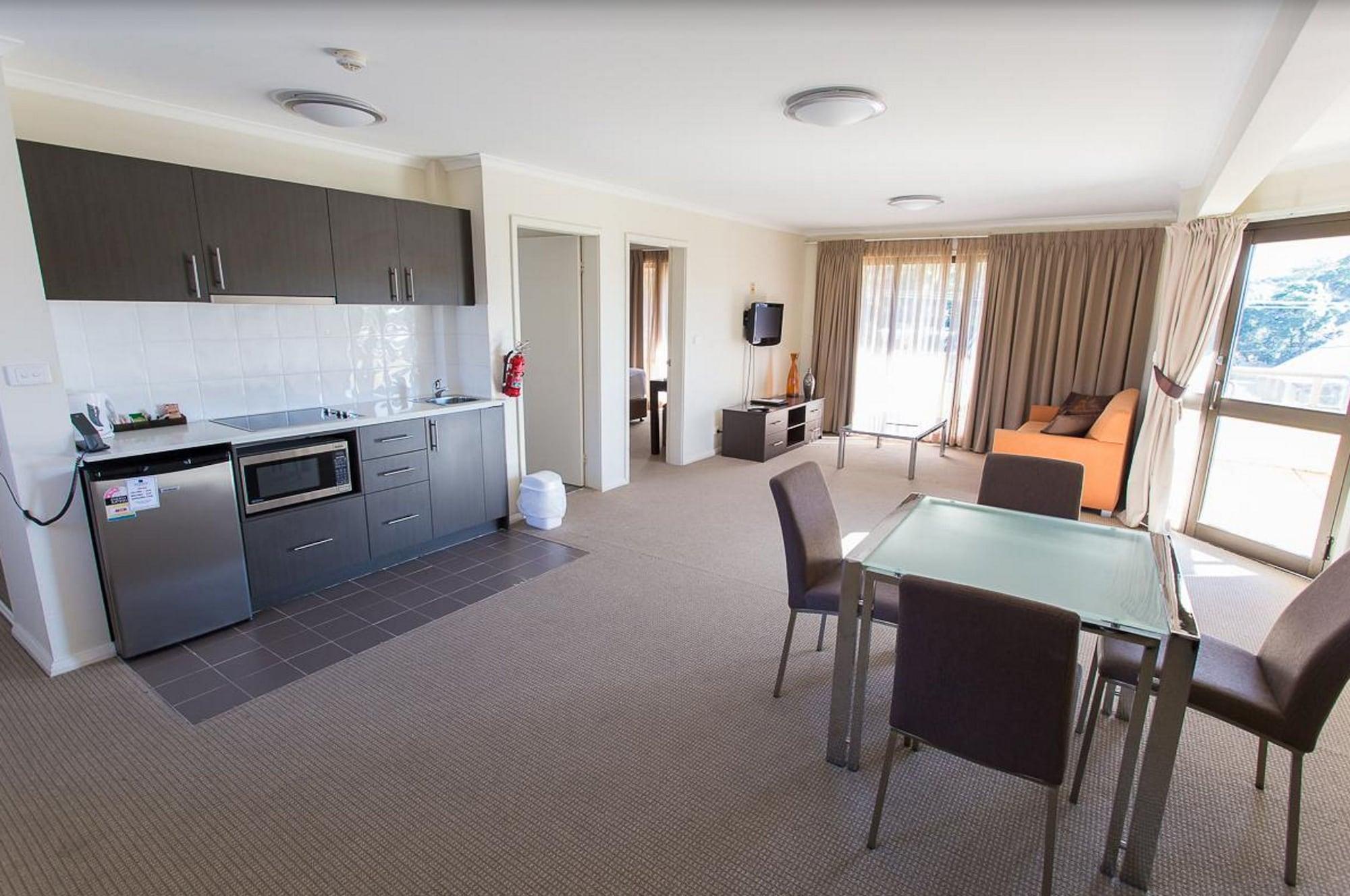 Peninsula Nelson Bay Motel And Serviced Apartments Bagian luar foto