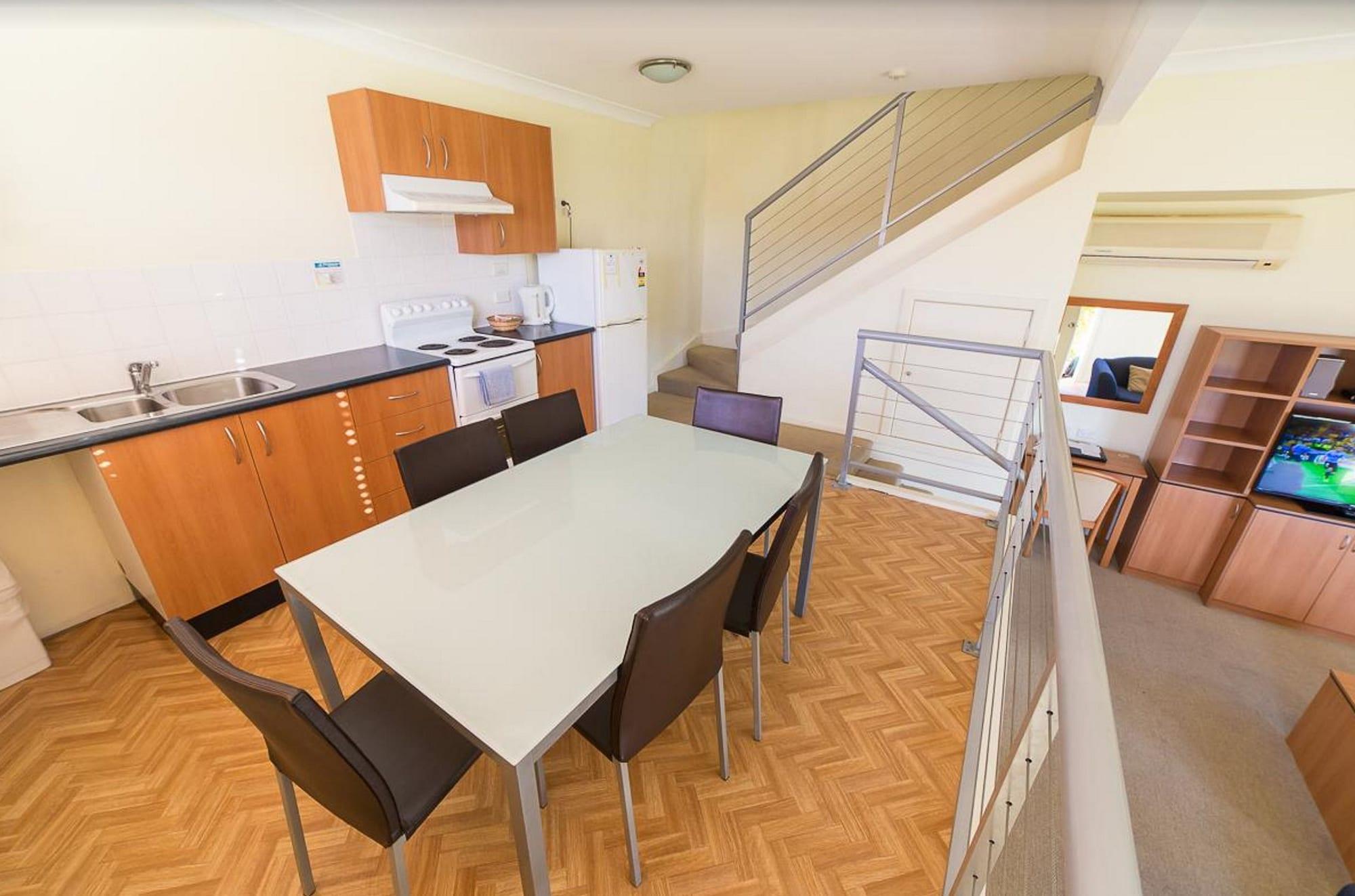 Peninsula Nelson Bay Motel And Serviced Apartments Bagian luar foto