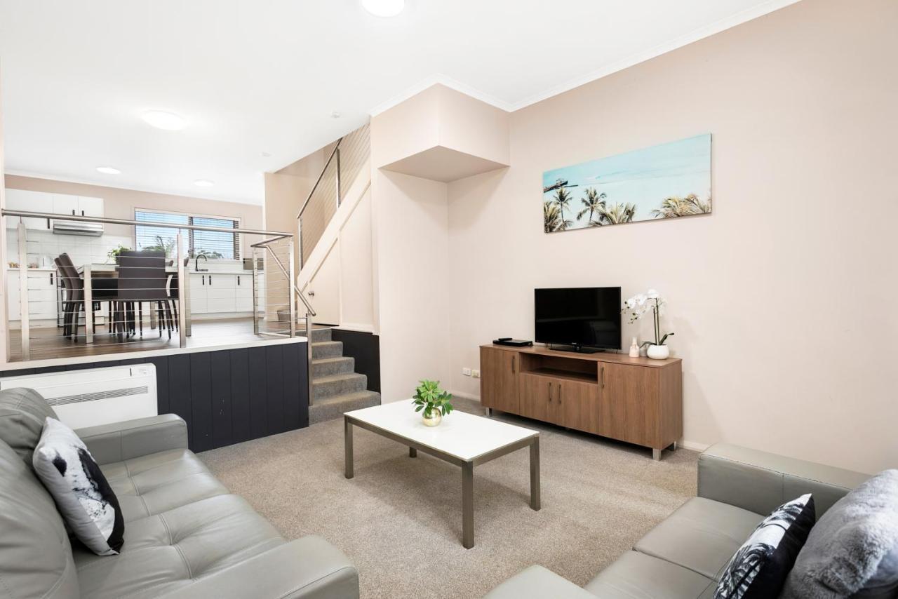 Peninsula Nelson Bay Motel And Serviced Apartments Bagian luar foto