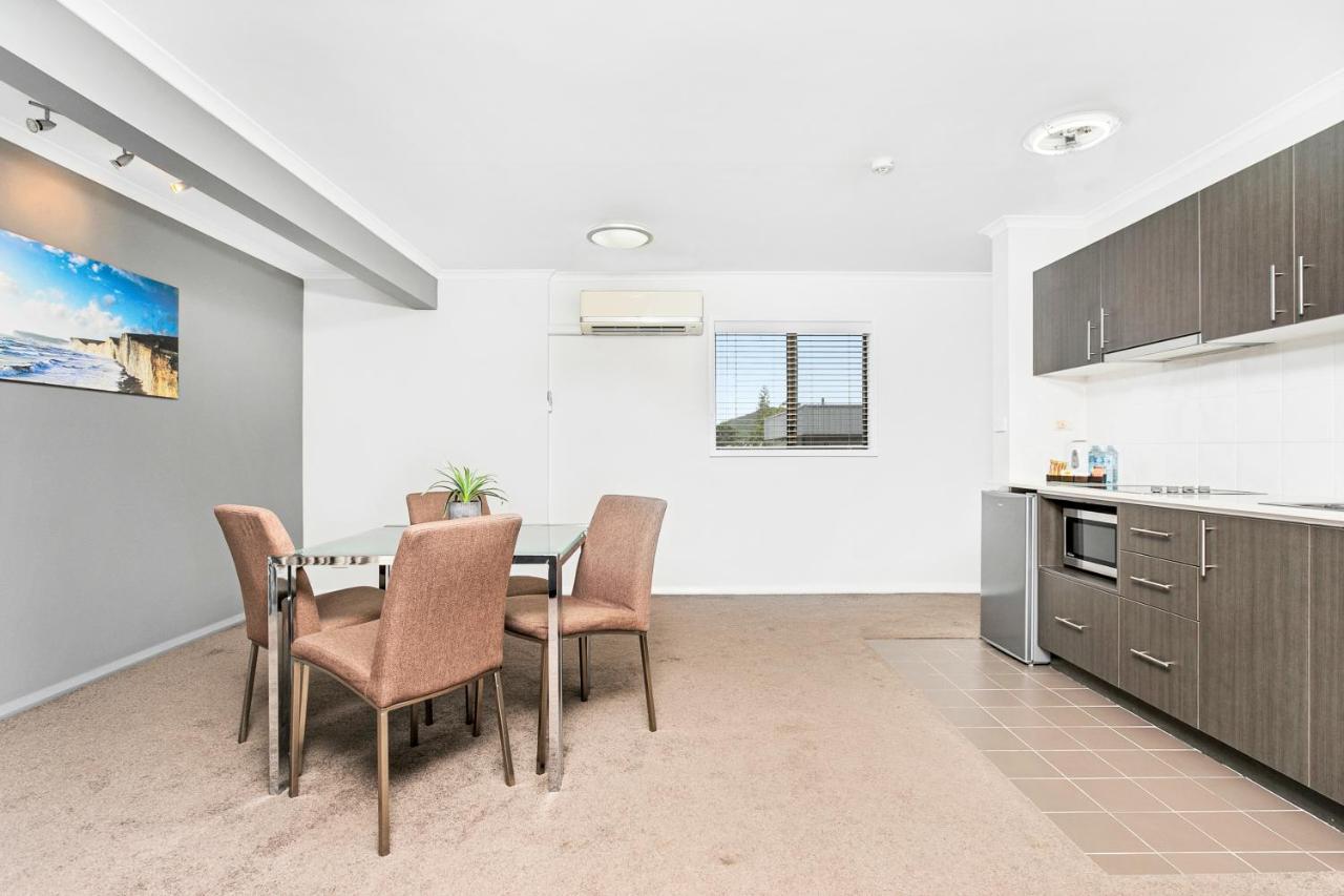 Peninsula Nelson Bay Motel And Serviced Apartments Bagian luar foto