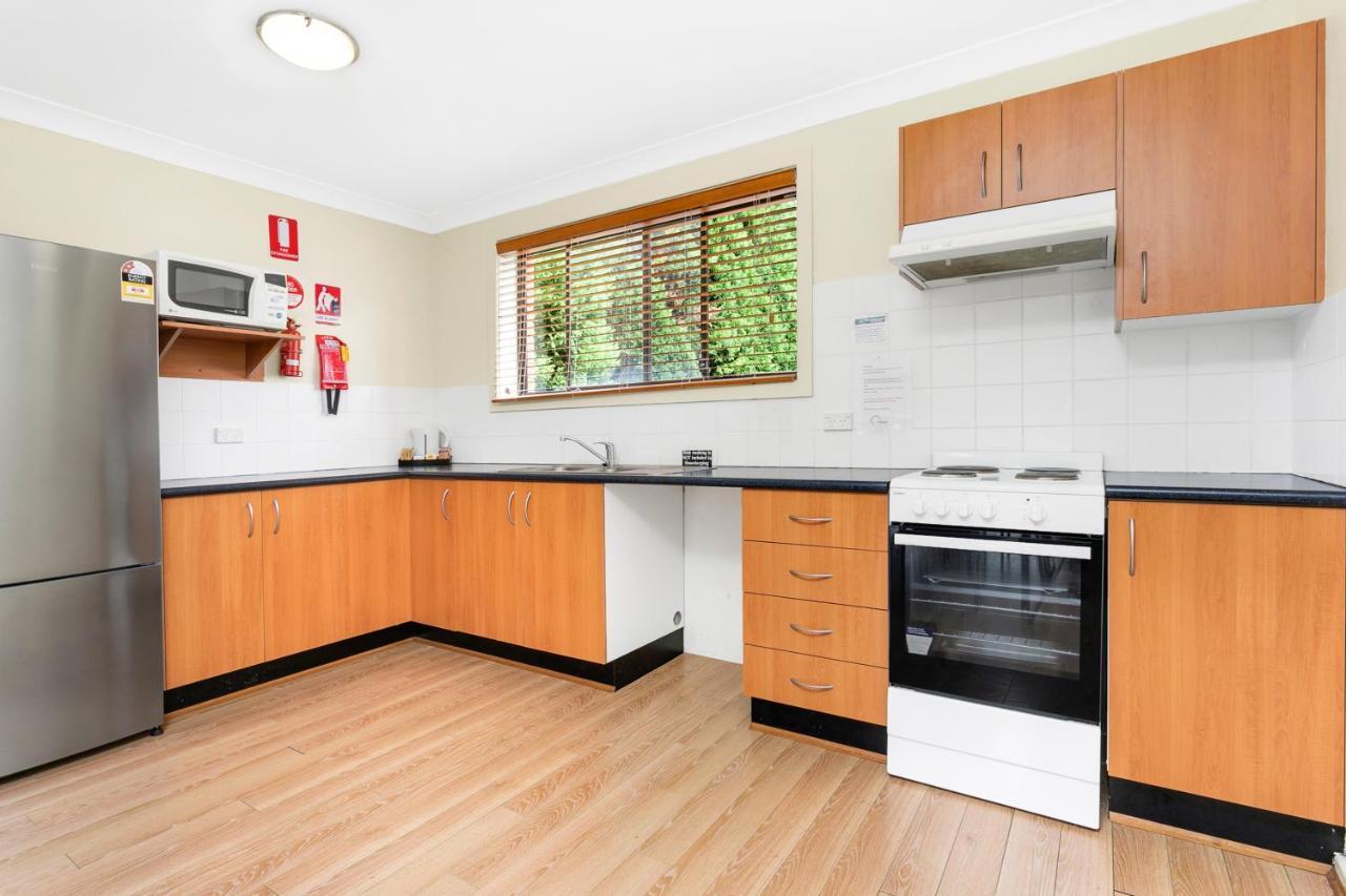 Peninsula Nelson Bay Motel And Serviced Apartments Bagian luar foto