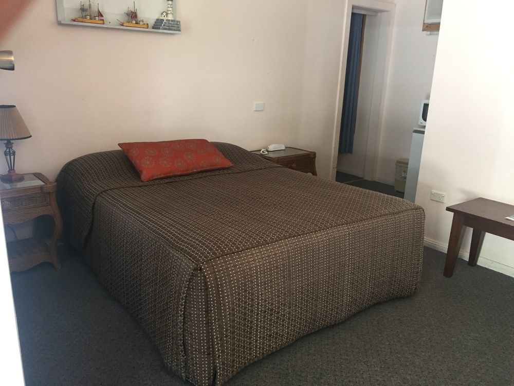 Peninsula Nelson Bay Motel And Serviced Apartments Bagian luar foto